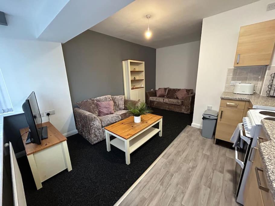 Two Bedroom Apartment Room 18 Stockton-on-Tees Ngoại thất bức ảnh