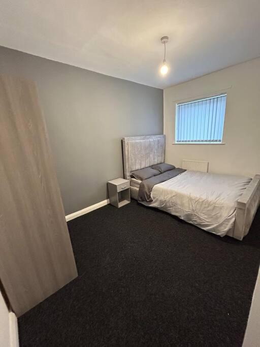 Two Bedroom Apartment Room 18 Stockton-on-Tees Ngoại thất bức ảnh